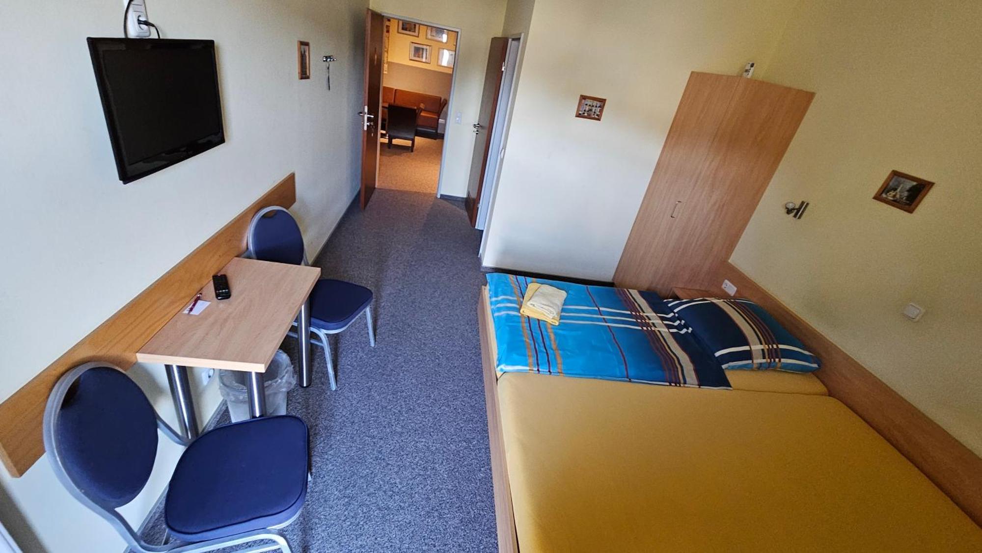 Kenner Treff Hotel Kültér fotó