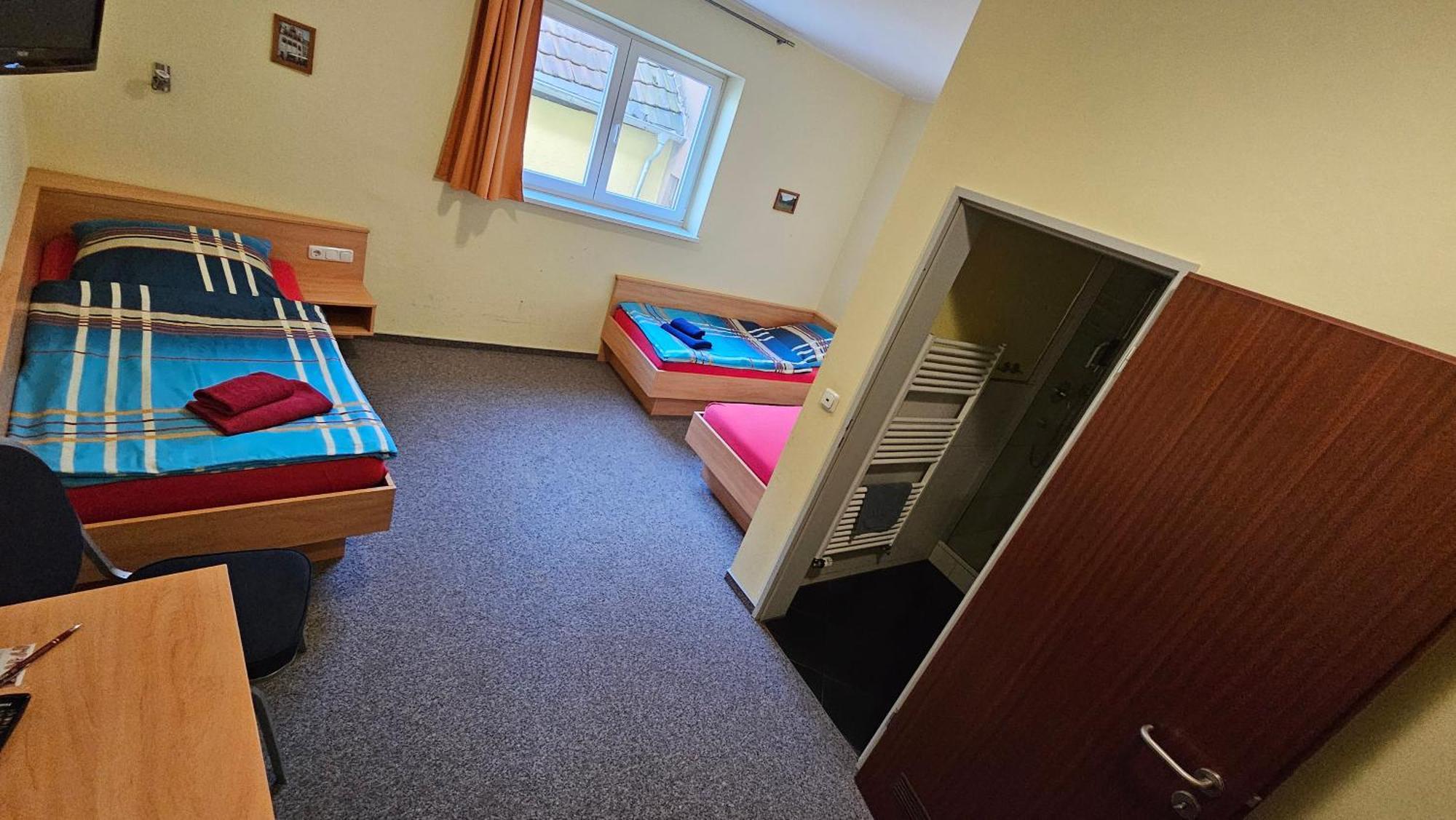 Kenner Treff Hotel Kültér fotó